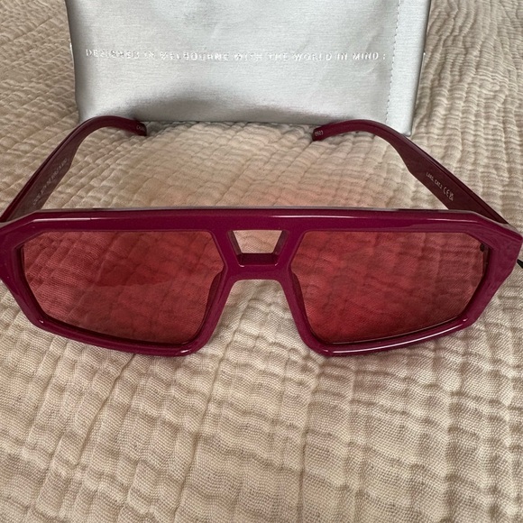 Szade Red Geometric Sunglasses NWT - Picture 2 of 2